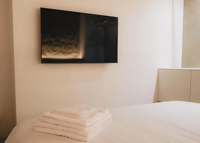 Loft * マッサ・マリッティマ